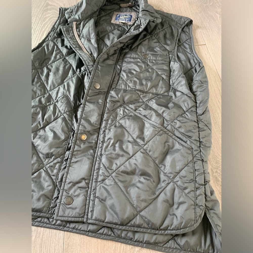 J. Crew light vest excellent condition size M